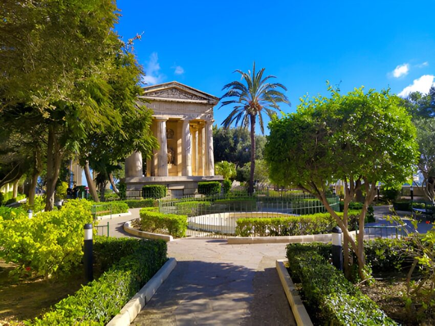 houses of character for sale in Malta